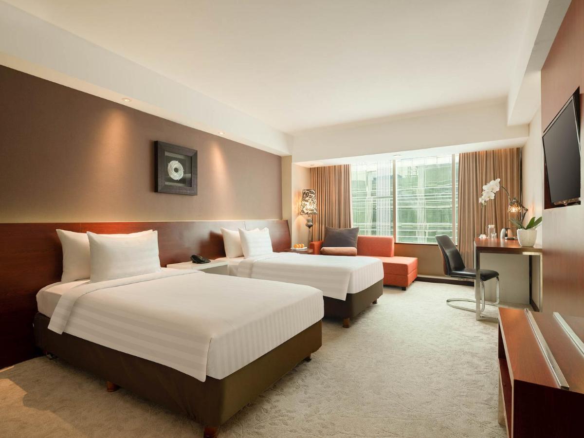 เดอะ อลานา โยกยาการ์ตา โฮเต็ล แอนด์ คอนเวนชั่น เซ็นเตอร์ Hotel สเลมาน ภายนอก รูปภาพ