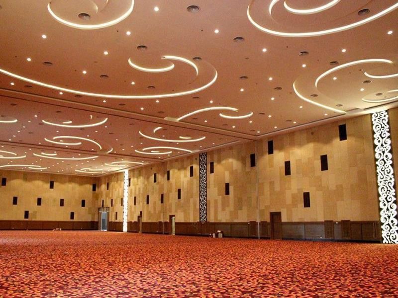เดอะ อลานา โยกยาการ์ตา โฮเต็ล แอนด์ คอนเวนชั่น เซ็นเตอร์ Hotel สเลมาน ภายนอก รูปภาพ